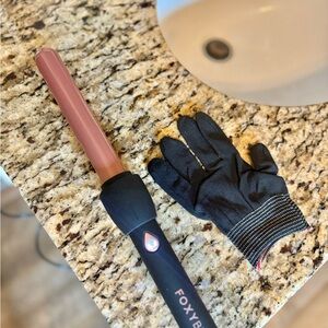 FoxyBae Pink Curling Wand